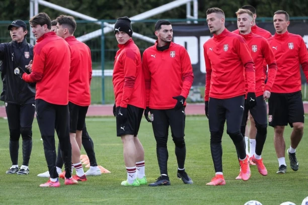 VREME JE ZA TRANSFER KARIJERE: Reprezentativac Srbije na pragu Milana!