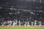 GROBARI BI NAPRAVILI HAOS: Juventus šokirao navijače novim dresom! (FOTO)