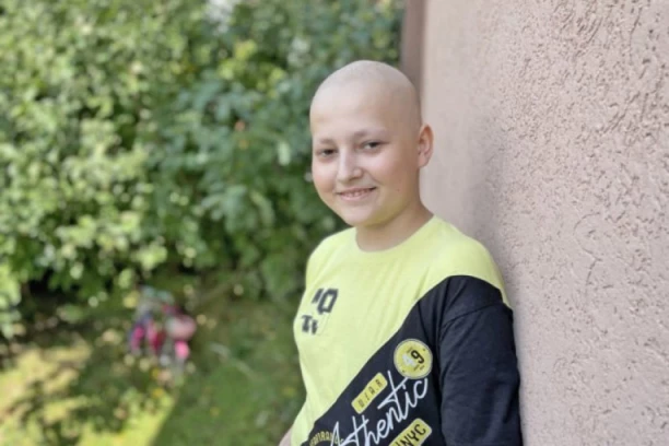 JEDINA NADA U ITALIJI: Bolesnom dečaku Mihailu Kneževiću iz Beograda potrebna pomoć