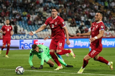 Vlahović, Kostić i Matić deo ISTORIJE Serije A! Dan koji je italijanski fudbal čekao 67 godina (FOTO)