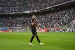 Sa tri prsta sine! Pogledajte kako je Ante Rebić proslavio gol! (FOTO)