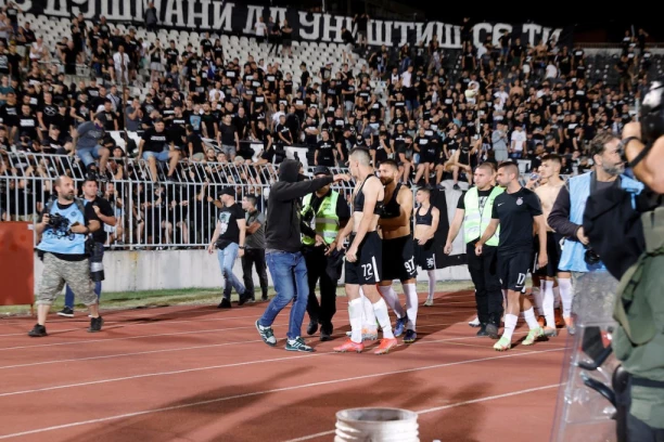 Više javno tužilaštvo ISTRAŽUJE dešavanja sa utakmice Partizana i AEK-a iz Larnake!