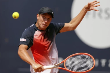 PREPREKA JE IPAK BILA NEPREMOSTIVA: Dušan Lajović poklekao na poslednjoj stepenici!