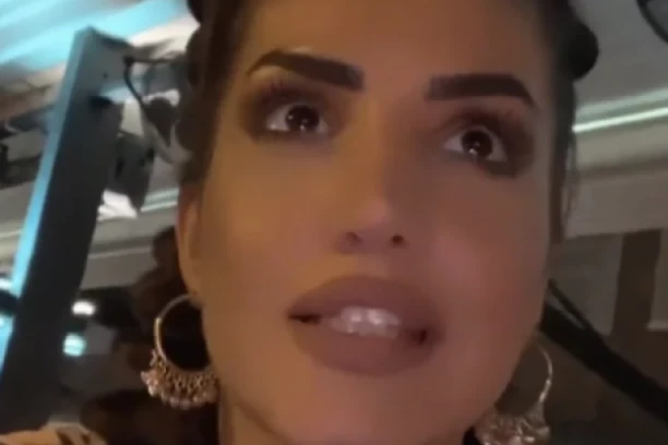 ANĐELA ĐURIČIĆ U ZAGRLJAJU ZVERI! Crnogorka ušla u kavez sa OPASNOM ŽIVOTINJOM - SNIMAK JEŽI DO KOSTIJU! (VIDEO)