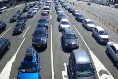 DRŽAVA DAJE DO 2.900 EVRA ZA STARA VOZILA Konkurs na jesen, subvencije kreću u januaru