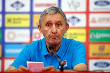 Pešić saopštio spisak za meč protiv Grčke!