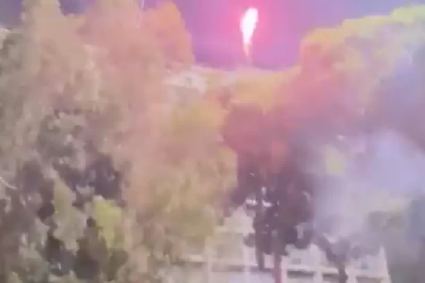 HAOS PRED MEČ U HAIFI: Domaći navijači cele noći uznemiravali fudbalere Crvene zvezde! (VIDEO)