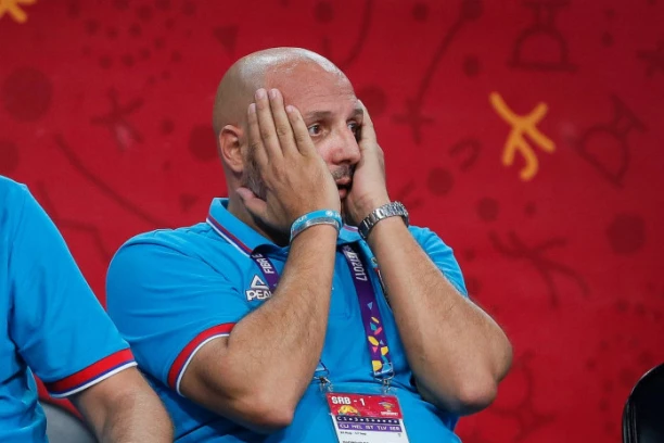 ŠOKANTNA VEST: Sale nacionale dobio ponudu koja se ne odbija - preuzima reprezentaciju koja je Srbiju zavila u crno!