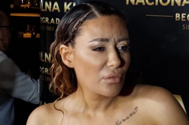 UBIJAM SE OD ALKOHOLA I NE JEDEM NIŠTA! Ana Nikolić taksisti ispričala kako se najbolje mršavi, pa ŠOKIRALA PRIZNANJEM!