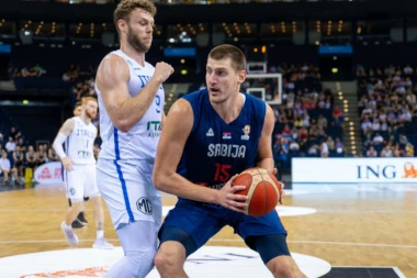 OTKRIVENI DETALJI IZ TABORA REPREZENTACIJE SRBIJE: Maltretirali smo Nikolu Jokića! (VIDEO)