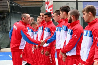 Bokseri na Jahorini dočekali ministra!