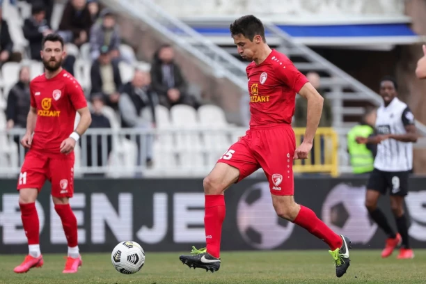 Superliga Srbije: Radnički ubedljiv protiv Mladosti!