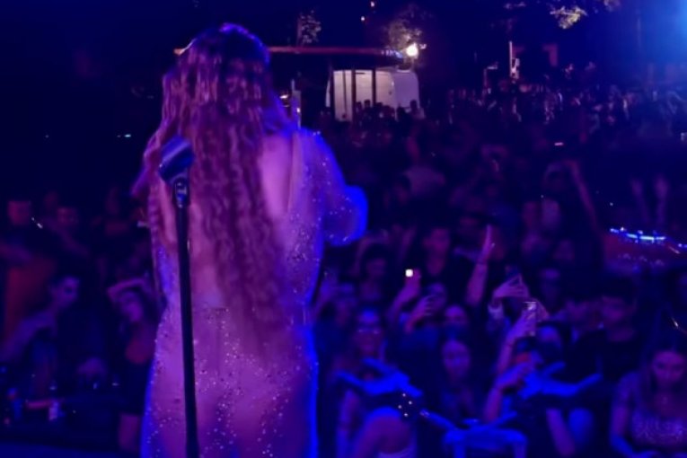 Ana Nikolić na nastupu u Požarevcu