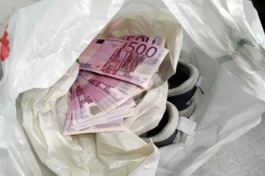 STARE PATIKE, ALI ZATO U NJIMA 55.000 EVRA: Neverovatna zaplena na Horgošu