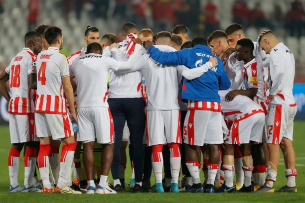NA SKENERU: Učinak fudbalera Crvene zvezde u sumornoj topčiderskoj noći! (FOTO GALERIJA)
