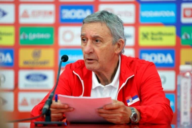 OBRATIO SE SVETISLAV PEŠIĆ: "Očekujemo Micića i Gudurića, bez Nedovića u narednim mečevima!"