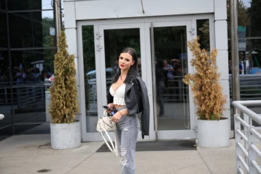 Anita Stanojlović ZAPROŠENA pred Zadrugu 6: Buduća zadrugarka krije TEŠKU PROŠLOST, a ovaj cimer joj JAVNO OBEĆAO PRSTEN! (FOTO)