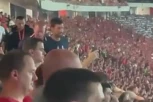 NIKO GA NIJE PRIMETIO: Đoković KRIŠOM sa Marakane pratio bolnu eliminaciju Crvene zvezde! (VIDEO)