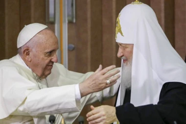 NIŠTA OD SUSRETA: Papa Franja i patrijarh Kiril se ipak neće sastati u Kazahstanu