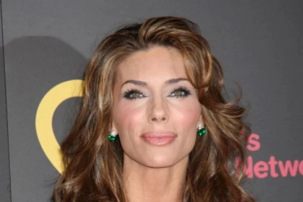 Detalji RAZVODA Stalonea: Žena predala zahtev sudu, pa otišla u lukszunu vilu (FOTO)