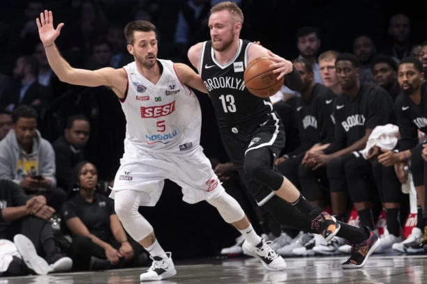 Džanan Musa završio u podgoričkoj bolnici: Bosanac dobio udarac u predelu vrata (VIDEO)