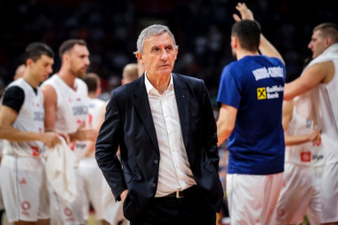 ZVANIČNO: Pešić saopštio konačan spisak za Eurobasket! Nema Bjelice, Dobrića...