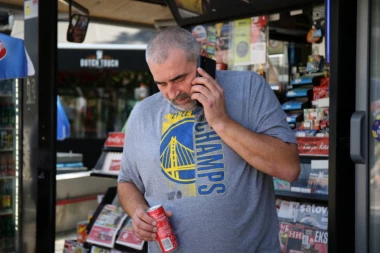 SKANDAL NA PINKU! Miki Đuričić potpisao ugovor za Zadrugu 6 za VELIKE PARE, a ponašanje mu je UŽASNO! (VIDEO)