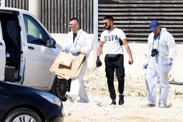 ODLOŽENA SAHRANA UBIJENOG VLAOVIĆA NA PAGU: Evo KADA će biti ispraćen na večni počinak