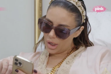 Pijana Ana Nikolić ULETELA kod Adaktara! Pevačica hoće da menja POL! (FOTO)