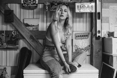 STAVITE FARMERKE U ZAMRZIVAČ I SAČEKAJTE! Ovo sigurno mnogi od nas nisu mogli ni da pretpostave, ČUDO!