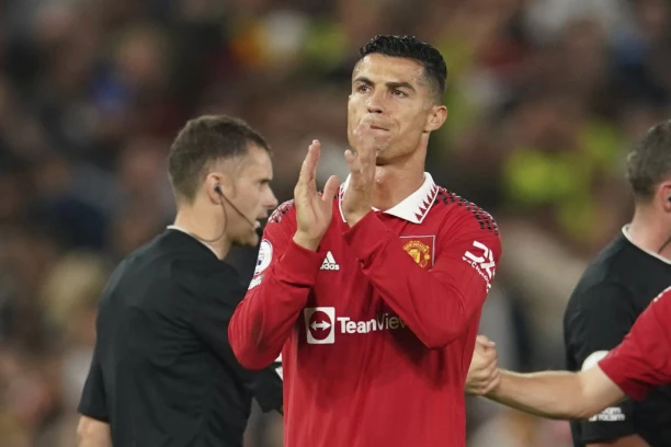 KAO KUSUR! Ronaldo ide na pozajmicu na jug Italije, a Junajted uz njega daje 100.000.000 evra za napadača (FOTO)