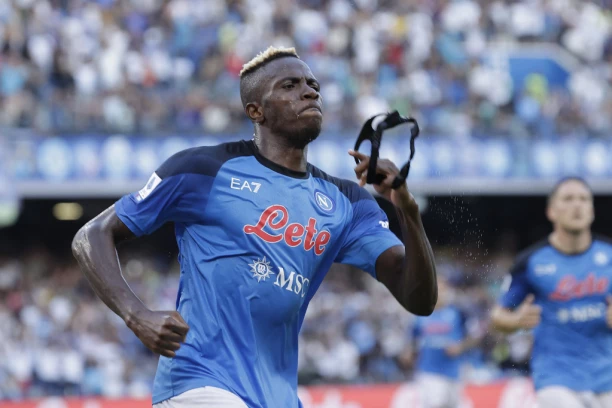 SRBIN IM "ZAPRŽIO ČORBU": Napoli gazio, pa jedva stigao do pobede (VIDEO)