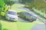 UMALO TRAGEDIJA! Majka i dete za dlaku izbegli smrt! Pogledajte snimak saobraćajke kod Kragujevca! (UZNEMIRUJUĆI VIDEO)
