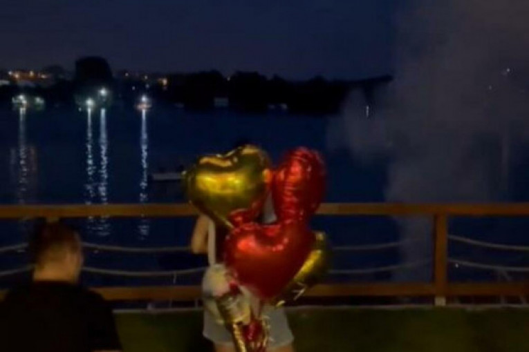 Viktor Živojinović verio devojku