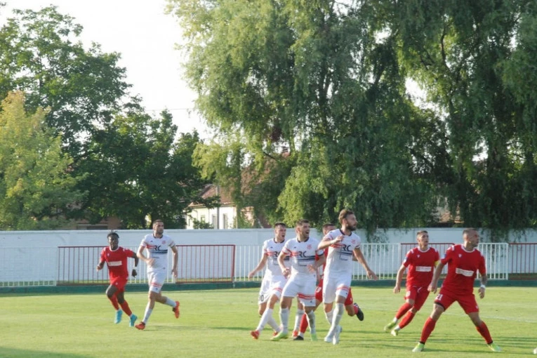 OFK VRŠAC OSVOJIO BOD NA TEŠKOM GOSTOVANJU U SREMSKOJ MITROVICI: Marković sačuvao mrežu! (FOTO GALERIJA, VIDEO)