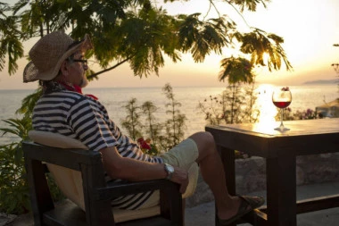 TURISTI PRONAŠLI NAČIN KAKO DA BESPLATNO LETUJU U HRVATSKOJ! Ništa ne plaćaju - evo kojim se trikom koriste