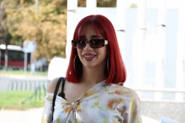 Hobi joj je PLES OKO ŠIPKE, dobijala je ponude za MOMAČKE VEČERI: Nova zadrugarka otkrila detalje TEŠKE porodične priče, pa progovorila o SE*SU u rijalitiju!