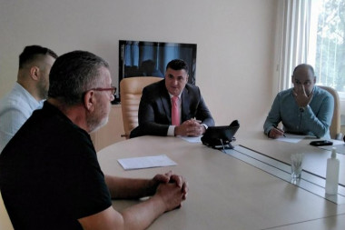 Direktor Basta se sastao sa predsednikom NOPS Goranom  Papovićem