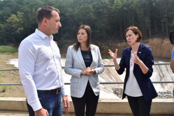 Vujović: Posle 30 godina rešili smo problem deponije u Trsteniku