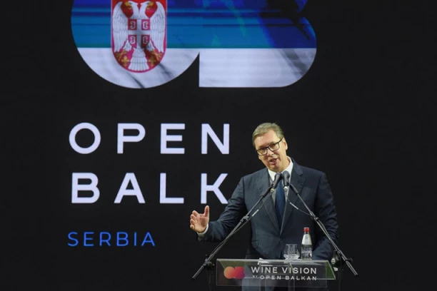 VUČIĆ OTVORIO VINSKU VIZIJU OTVORENOG BALKANA: Gde je vino, tu je ljubav! (VIDEO)