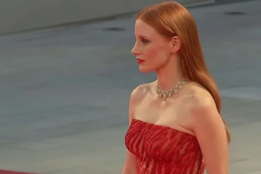 MAMA JE KRALA HRANU U PRODAVNICI JER NISMO IMALI NOVCA: Glumica otkrila potresne detalje iz svog života, njeno detinjstvo bilo je DALEKO OD BAJKE