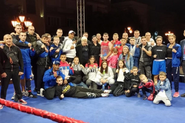 Održan treći Memorijalni bokserski turnir Miroslav Gucunja: Sombor ne zaboravlja  svog heroja sa Košara! (VIDEO+FOTO)