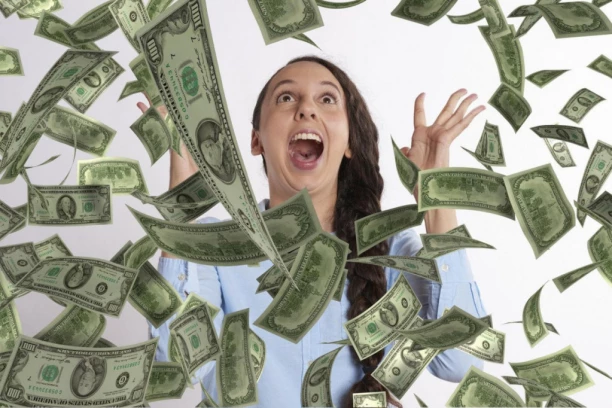 NJIH U 2023. OČEKUJU DRASTIČNE PROMENE I TO NABOLJE! Izrazito cenjeni astrolozi predviđaju veliku sreću i bogatstvo za tri horoskopska znaka u narednoj godini!