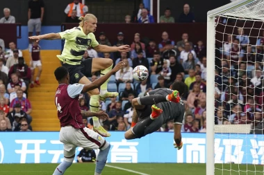 Samo je Haland ispred Mitrovića: Kiks Sitija na "Vila Parku" uz novi gol Norvežanina! (VIDEO)