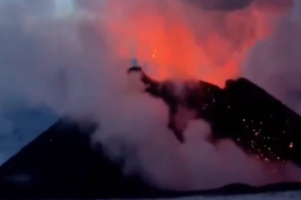 Petoro turista poginulo u penjanju na vulkan Ključevskaja Sopka! Tragedija na Kamčatki! Pokrenut krivični postupak!
