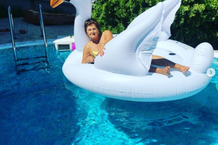 Nadalina Adaktar se skinula