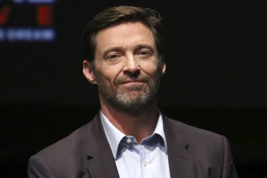 ČUVENOM GLUMCU SE RAK NEPRESTANO VRAĆA: Hitno urađene dve BIOPSIJE, doktori sumnjaju na NAJGORE!