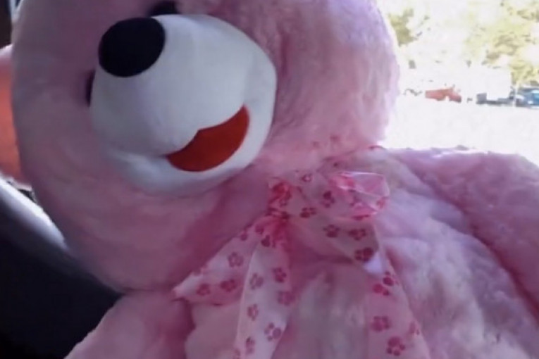 Dalila proslavlja 29. rođendan