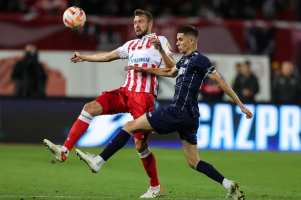 UBLJANI DOBILI KONKURENCIJU ZA POTPIS MILUNOVIĆA: Za bivšeg fudbalera Zvezde zainteresovan još jedan Superligaš!