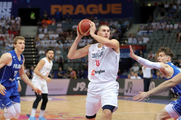 KAKO SU POČELI, TAKO SU I ZAVRŠILI: Nikola Jokić ućutkao prepotentne Fince! (FOTO)